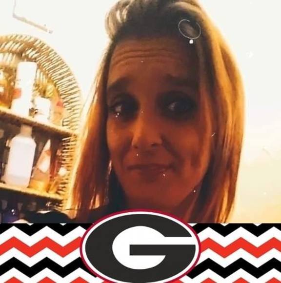 Meet your Posher, Shelly - Picture 1 of 1